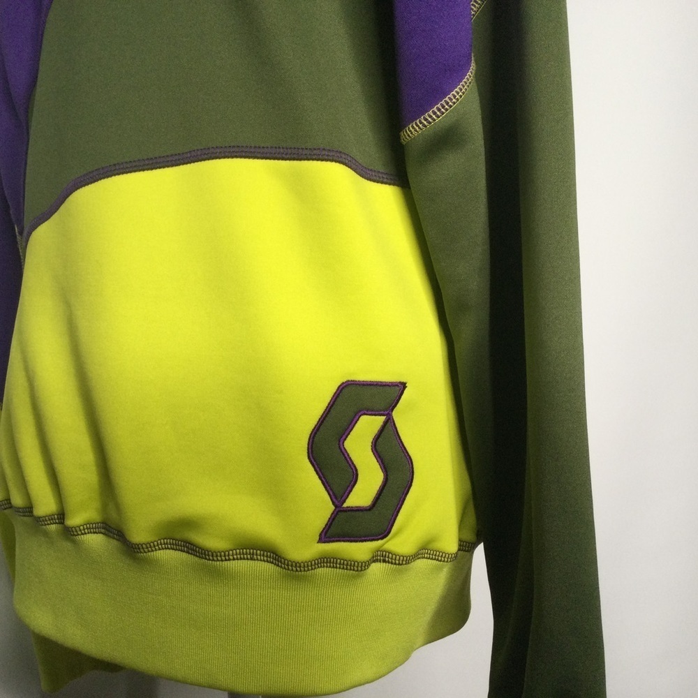 Scott athletic hoodie. - Picture 10 of 13